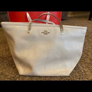 Coach Tote